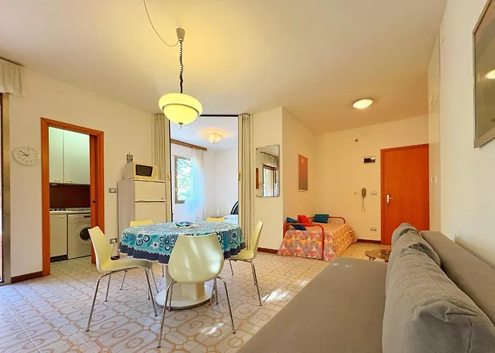 Apartament Blu Mare Piscina Giardino E Centro